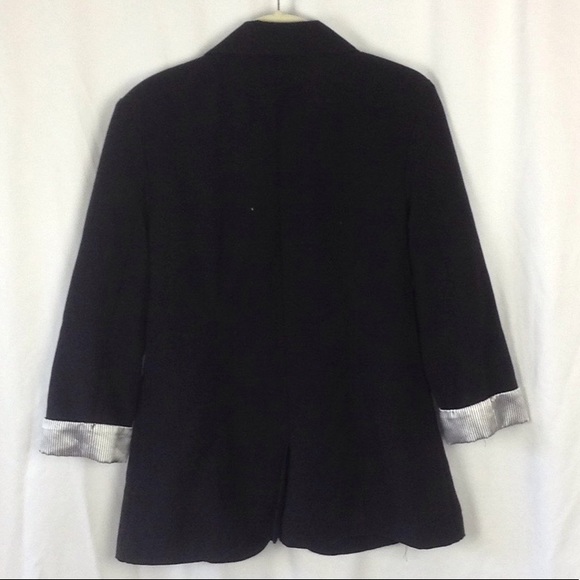 IZ Buyer Black Blazer - Picture 3 of 6